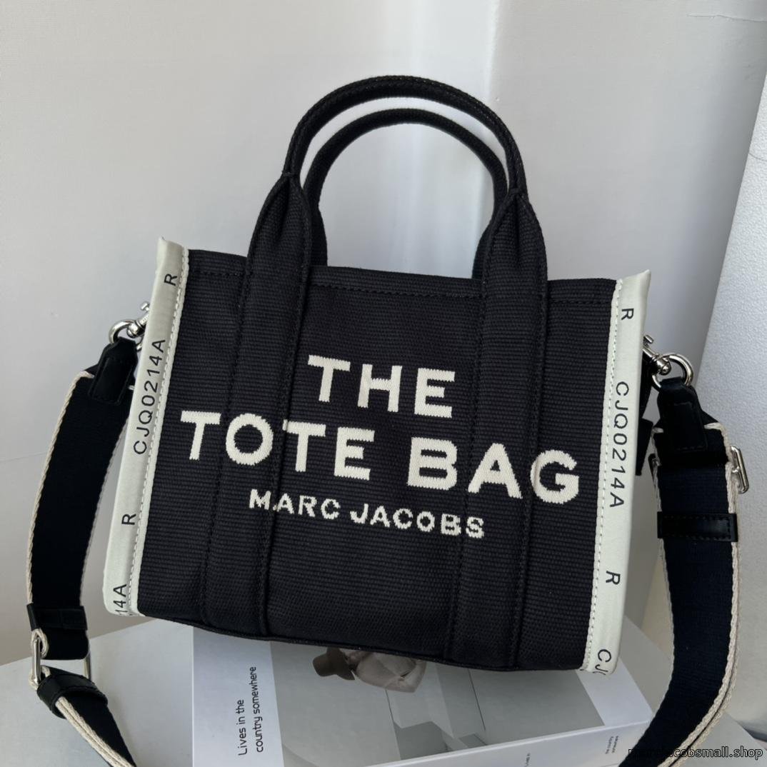 THE JACQUARD MEDIUM TOTE BAG