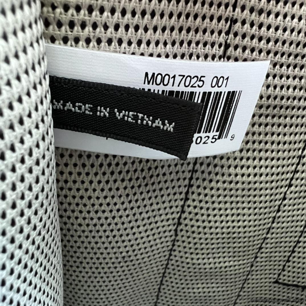 THE JACQUARD MEDIUM TOTE BAG