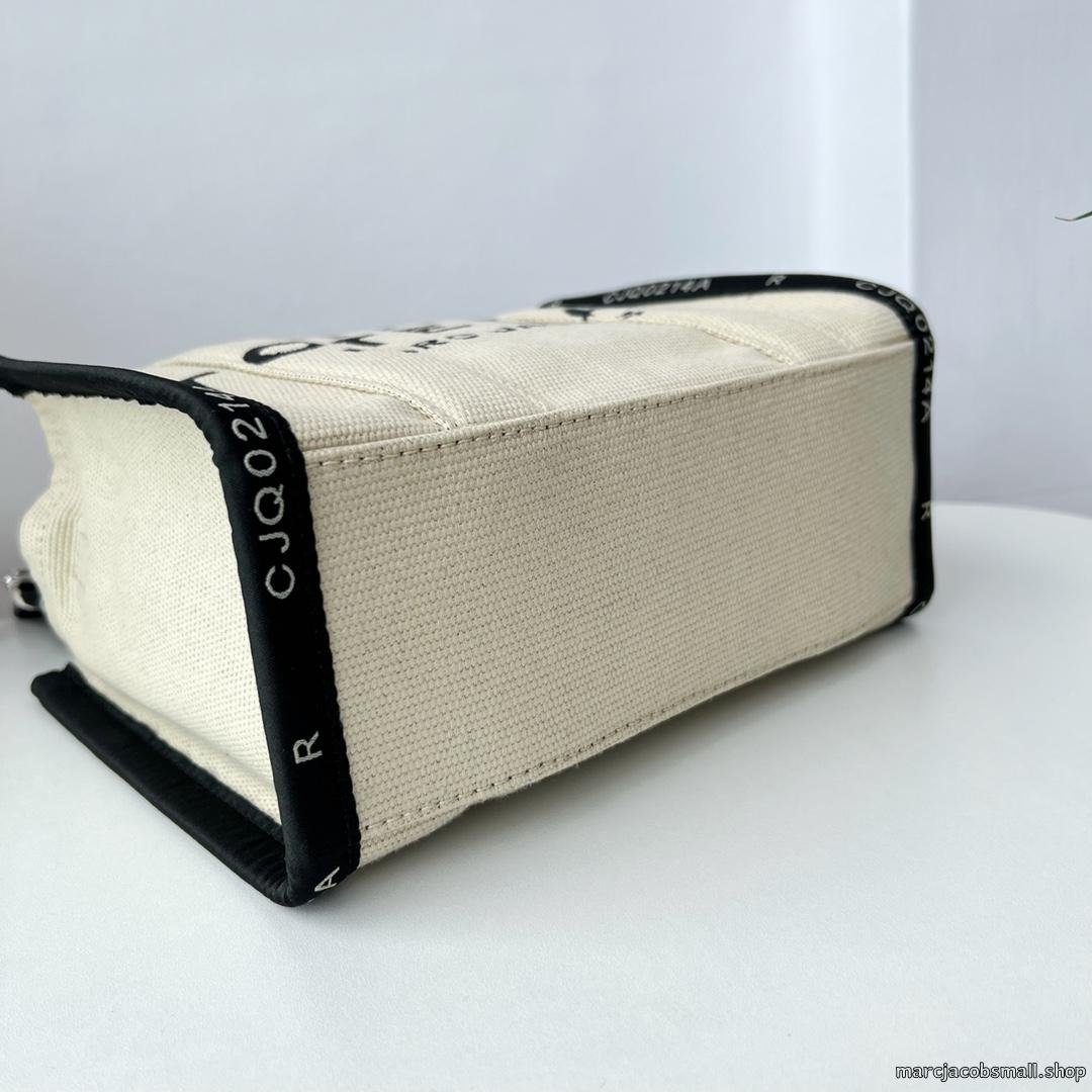 THE JACQUARD MEDIUM TOTE BAG