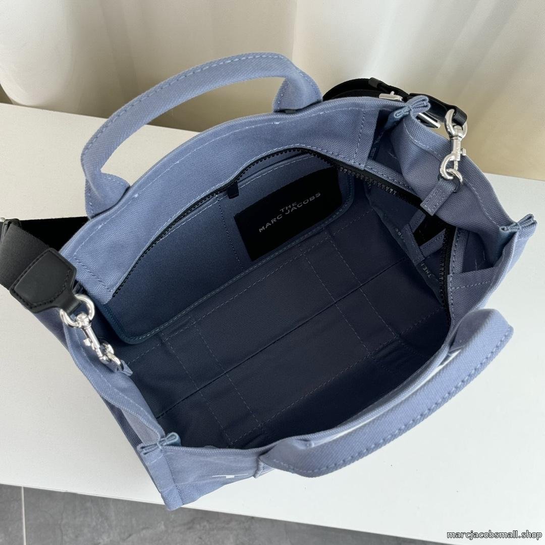 THE CANVAS TOTE BAG